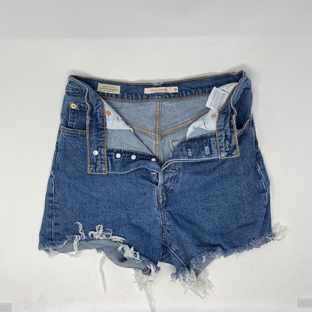 Levi’s 501 Ribcage Cutoff Shorts Sz 28